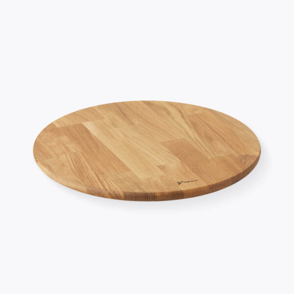 By Brorson Skære-/serveringsbræt Ø 40 cm - Olieret Egetræ - Image 2